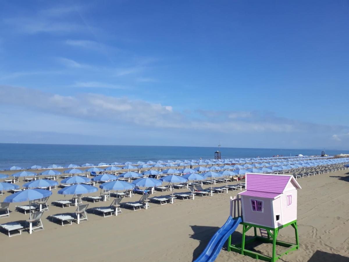 Alberto Quadrilocale A Soli 150M Dal Mare Marina di Castagneto Carducci Eksteriør billede